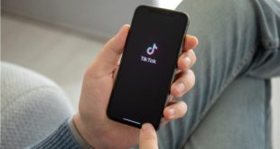 تنزيل فيديوهات تك توك بدون علامه مائيه